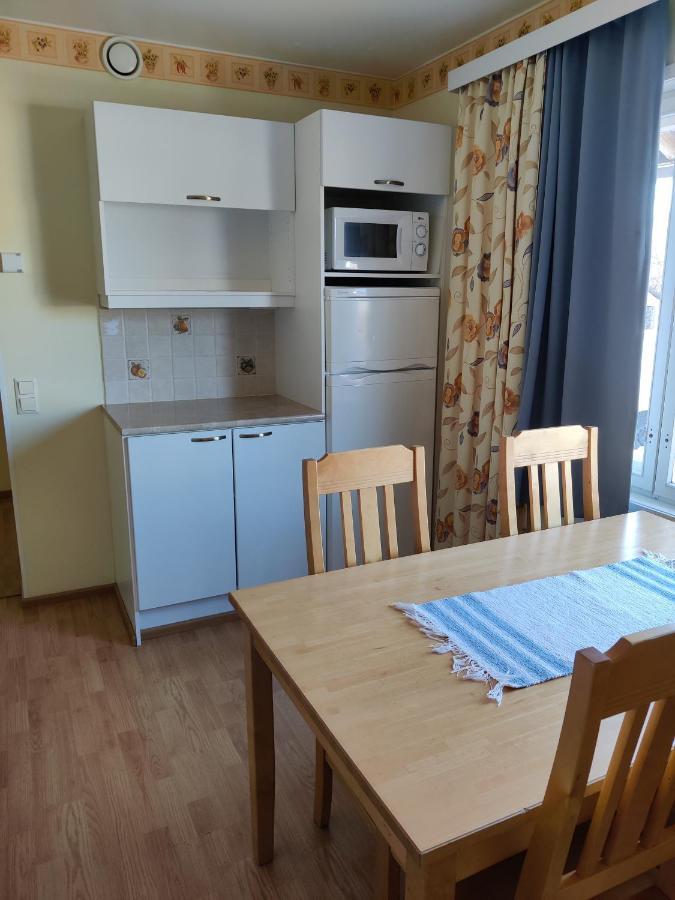 Marent Apartments Salo  Ngoại thất bức ảnh